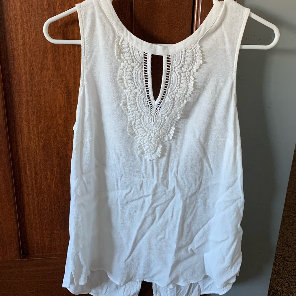 White Detailed tank top